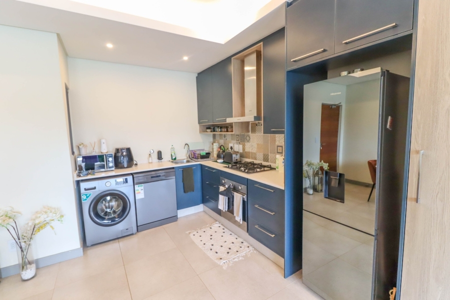 To Let 2 Bedroom Property for Rent in Bryanston Gauteng