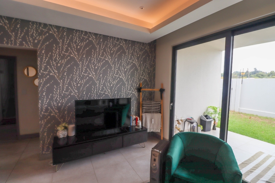To Let 2 Bedroom Property for Rent in Bryanston Gauteng