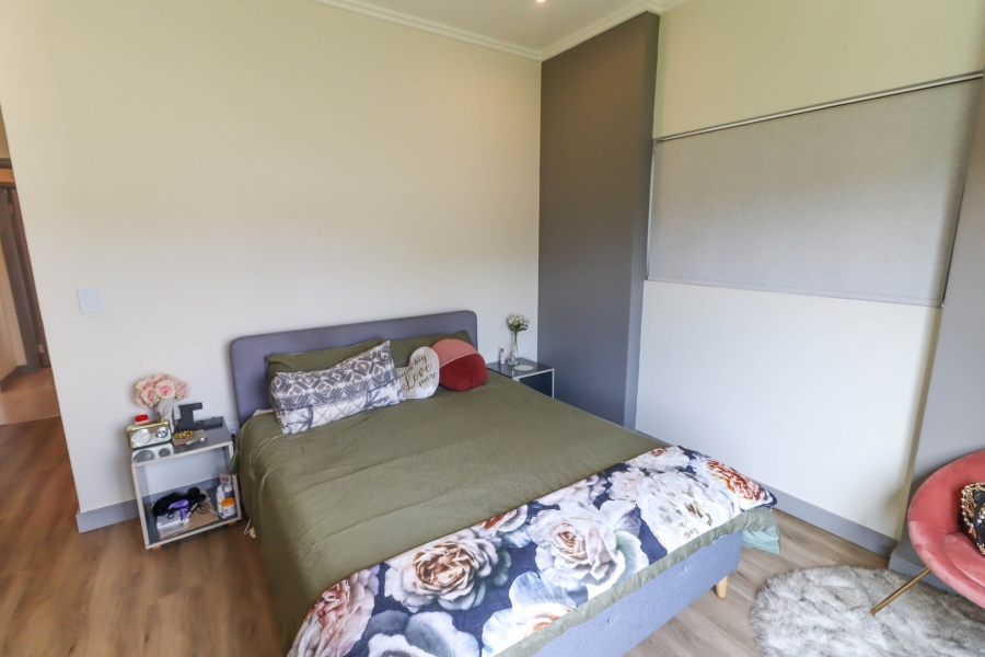To Let 2 Bedroom Property for Rent in Bryanston Gauteng
