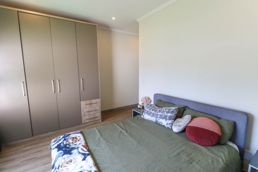 To Let 2 Bedroom Property for Rent in Bryanston Gauteng