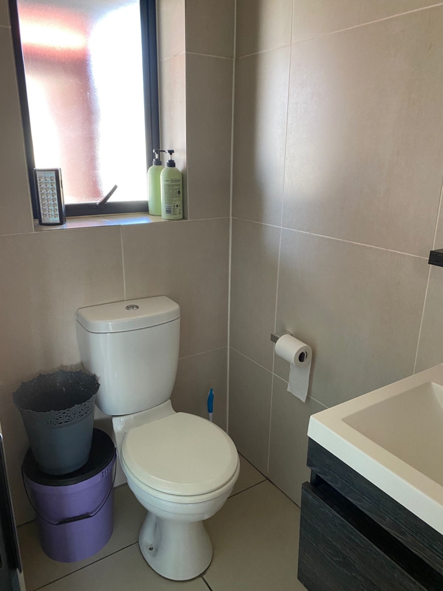 1 Bedroom Property for Sale in The William Estate Gauteng