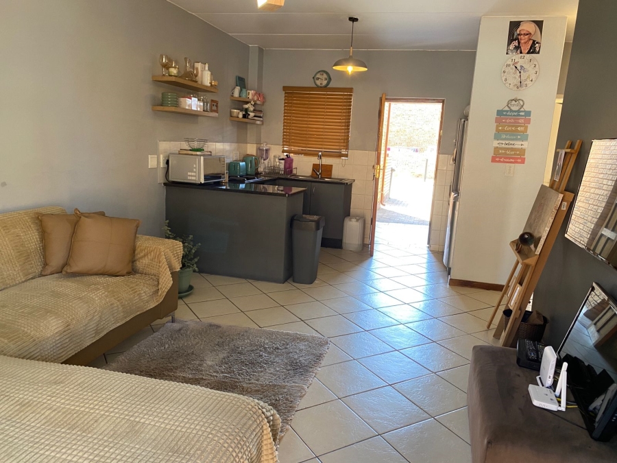 2 Bedroom Property for Sale in Roodepoort Gauteng