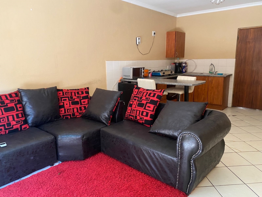 2 Bedroom Property for Sale in Honeypark Gauteng