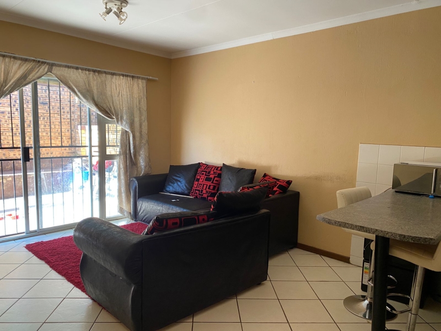2 Bedroom Property for Sale in Honeypark Gauteng
