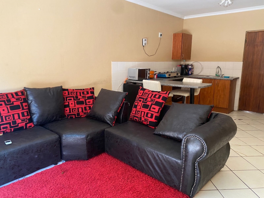 2 Bedroom Property for Sale in Honeypark Gauteng