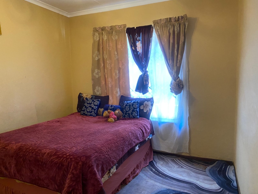 2 Bedroom Property for Sale in Honeypark Gauteng