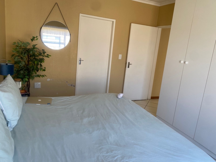 3 Bedroom Property for Sale in Honeypark Gauteng