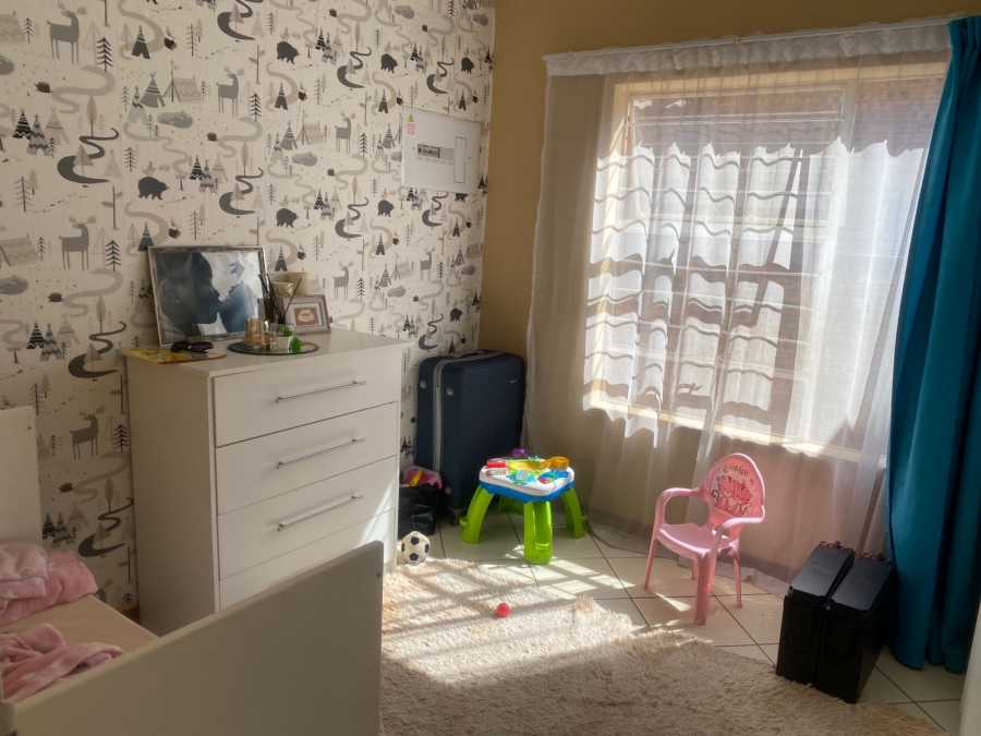 3 Bedroom Property for Sale in Honeypark Gauteng