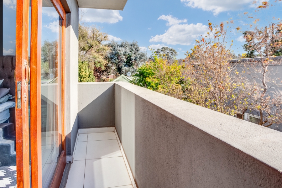 3 Bedroom Property for Sale in Bryanston Gauteng