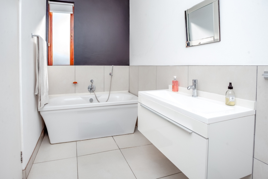 3 Bedroom Property for Sale in Bryanston Gauteng