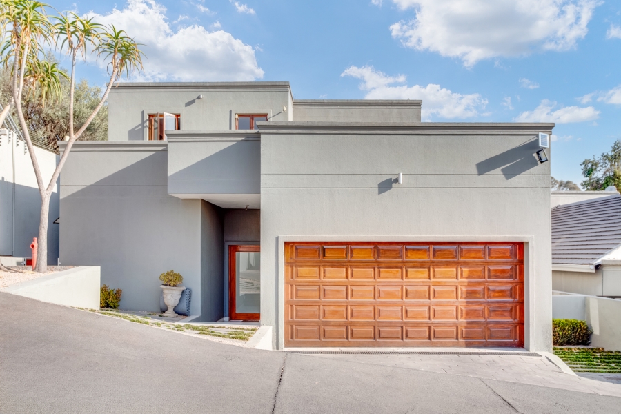 3 Bedroom Property for Sale in Bryanston Gauteng