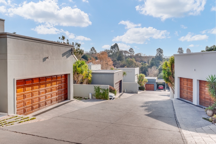 3 Bedroom Property for Sale in Bryanston Gauteng