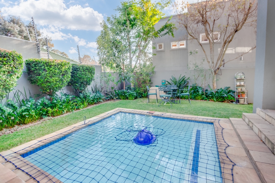 3 Bedroom Property for Sale in Bryanston Gauteng