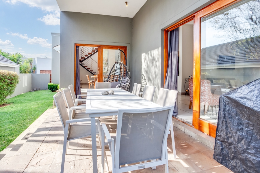 3 Bedroom Property for Sale in Bryanston Gauteng