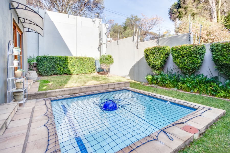 3 Bedroom Property for Sale in Bryanston Gauteng