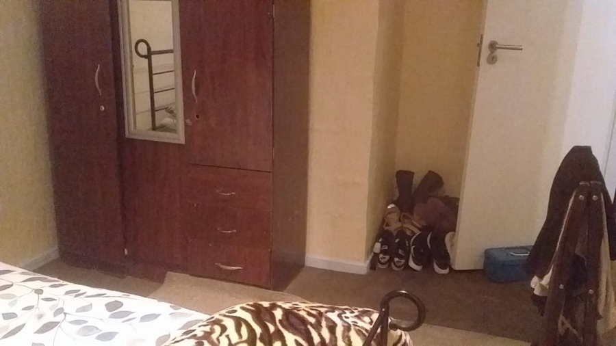1 Bedroom Property for Sale in Johannesburg Central Gauteng