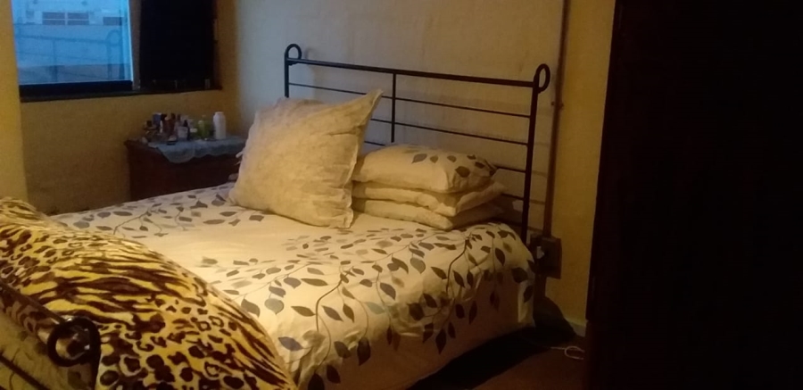 1 Bedroom Property for Sale in Johannesburg Central Gauteng