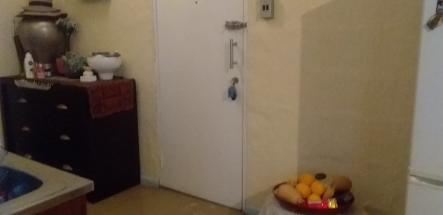 1 Bedroom Property for Sale in Johannesburg Central Gauteng