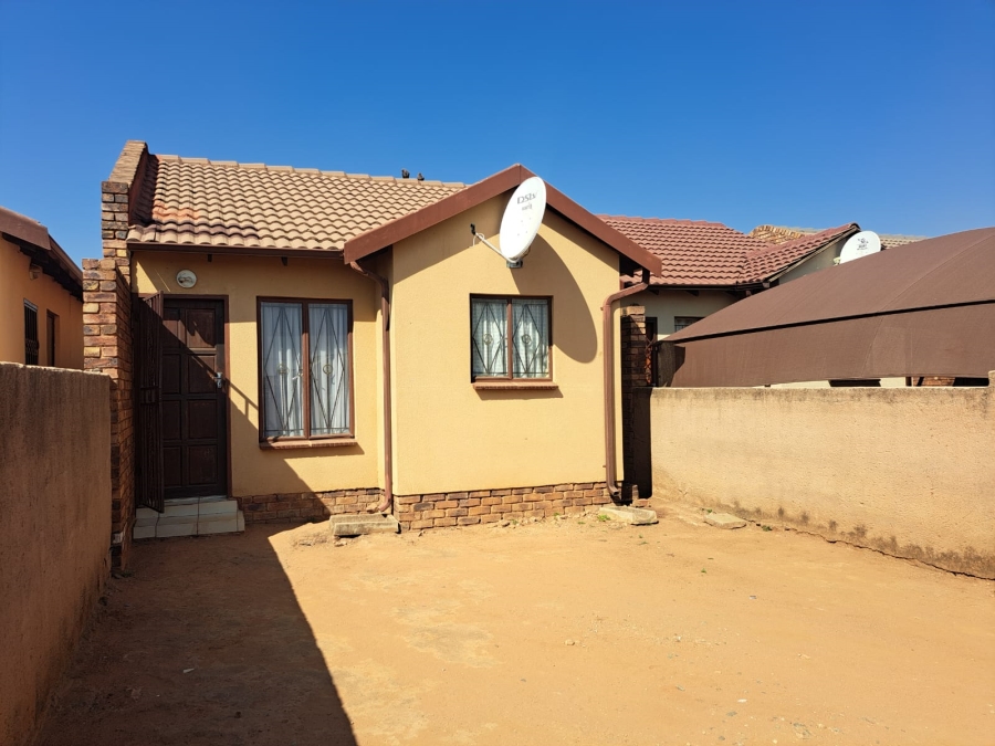 2 Bedroom Property for Sale in Soshanguve VV Gauteng