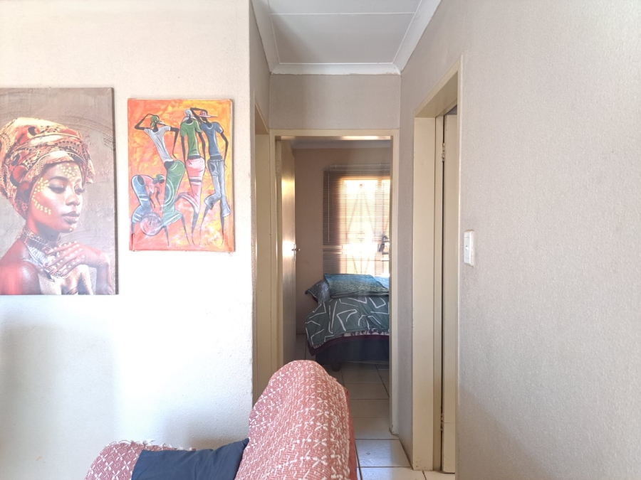 2 Bedroom Property for Sale in Soshanguve VV Gauteng