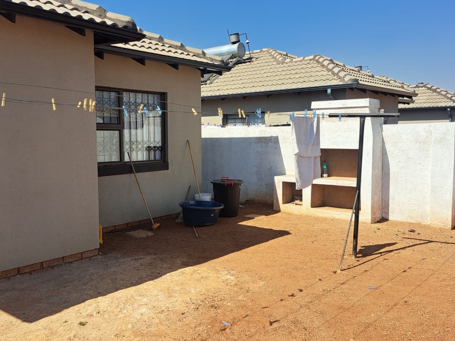 3 Bedroom Property for Sale in Soshanguve YY Gauteng
