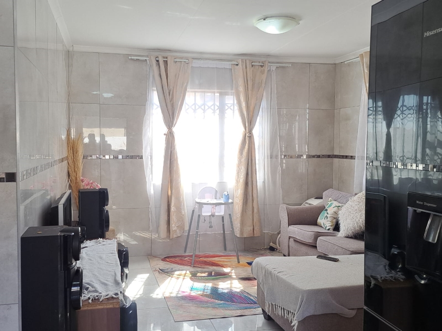 3 Bedroom Property for Sale in Soshanguve YY Gauteng