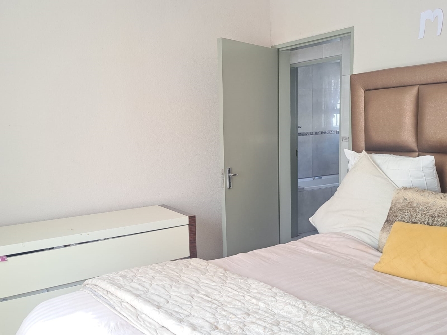 3 Bedroom Property for Sale in Soshanguve YY Gauteng