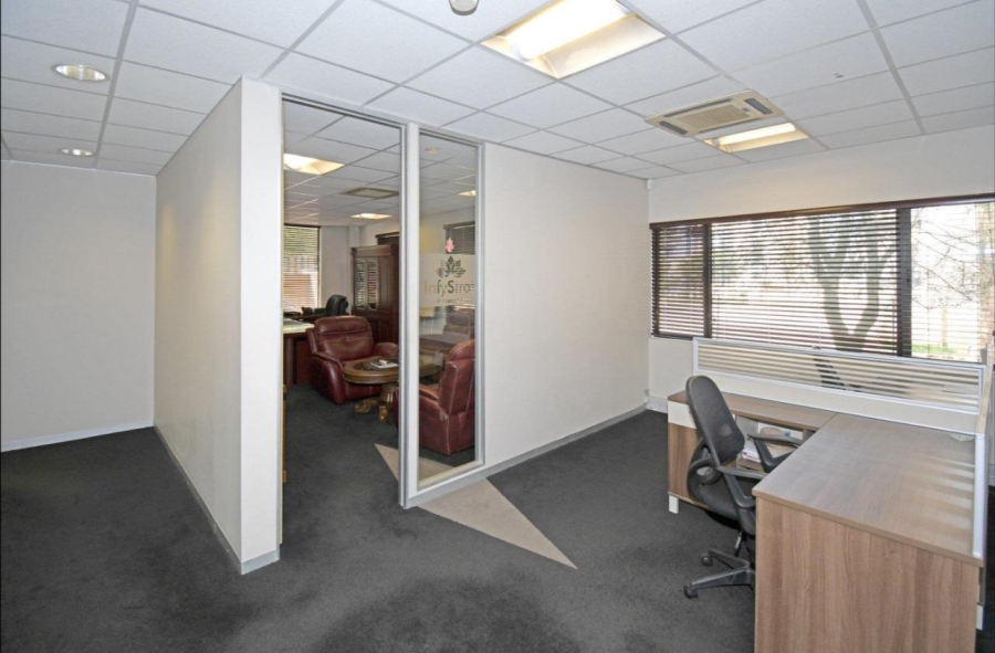 To Let commercial Property for Rent in Sunninghill Gauteng