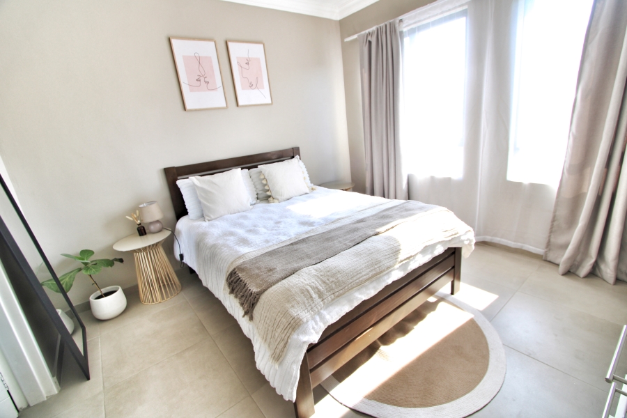 1 Bedroom Property for Sale in Broadacres Gauteng