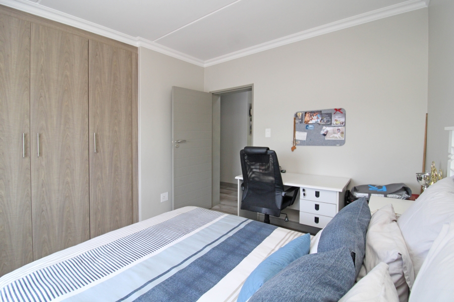 2 Bedroom Property for Sale in Carlswald Gauteng