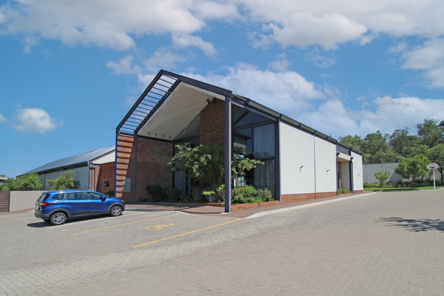 2 Bedroom Property for Sale in Carlswald Gauteng