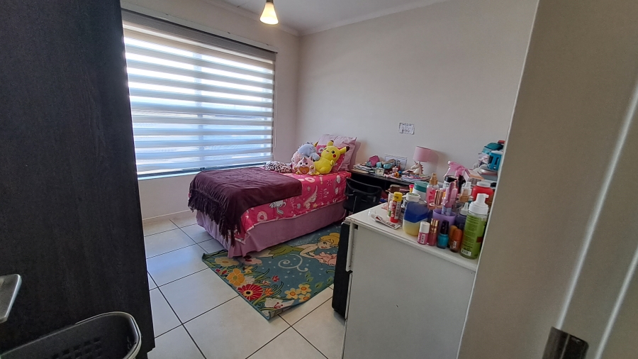 To Let 3 Bedroom Property for Rent in Oakdene Gauteng