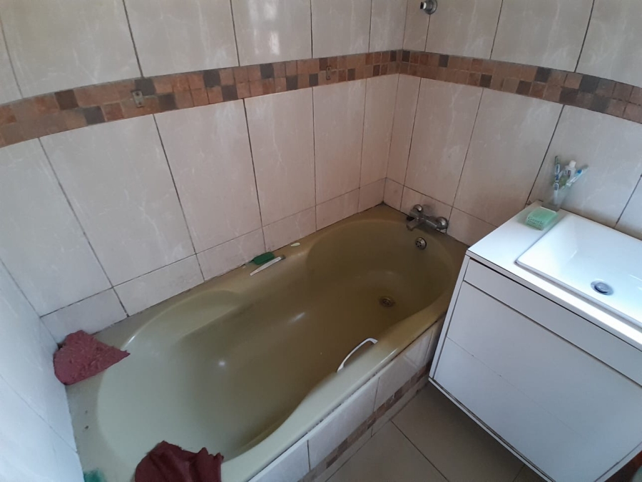 3 Bedroom Property for Sale in Danville Gauteng
