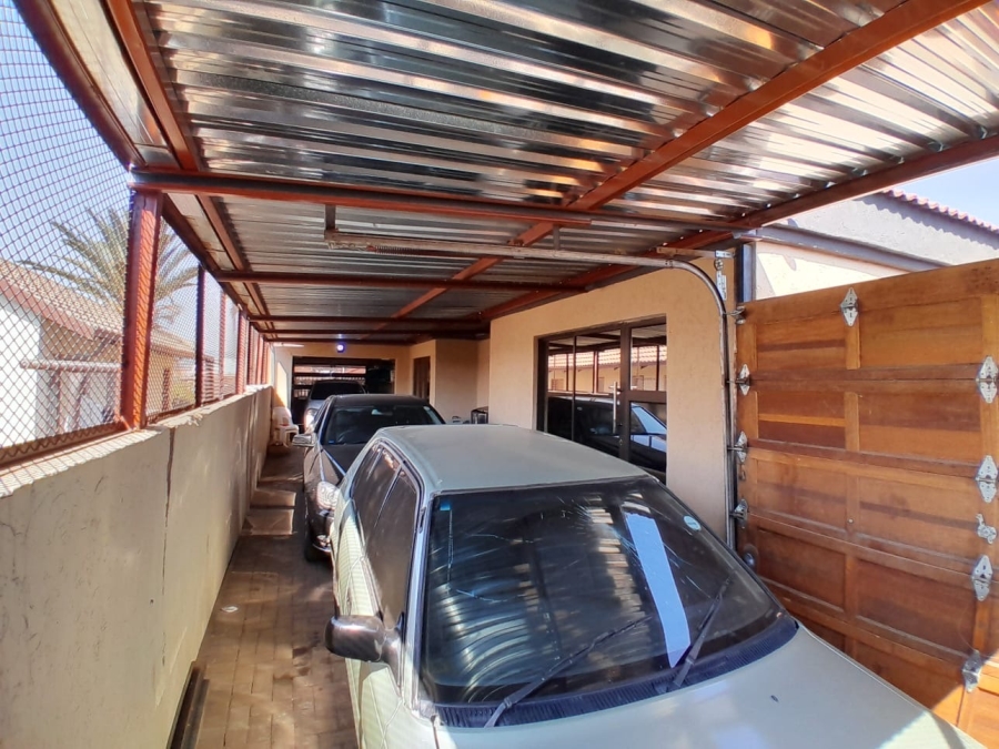 3 Bedroom Property for Sale in Danville Gauteng