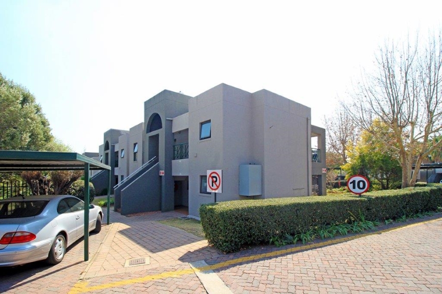 2 Bedroom Property for Sale in Marais Steyn Park Gauteng