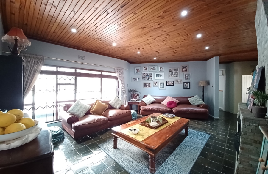 3 Bedroom Property for Sale in Vanderbijlpark SE 2 Gauteng