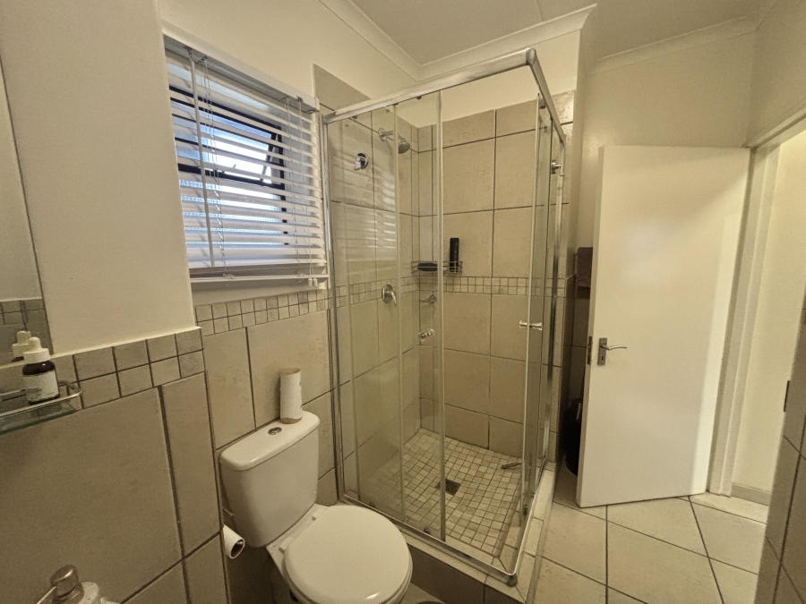 2 Bedroom Property for Sale in Barbeque Downs Gauteng