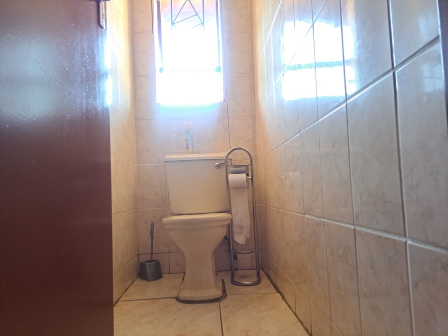 3 Bedroom Property for Sale in Soshanguve East Gauteng