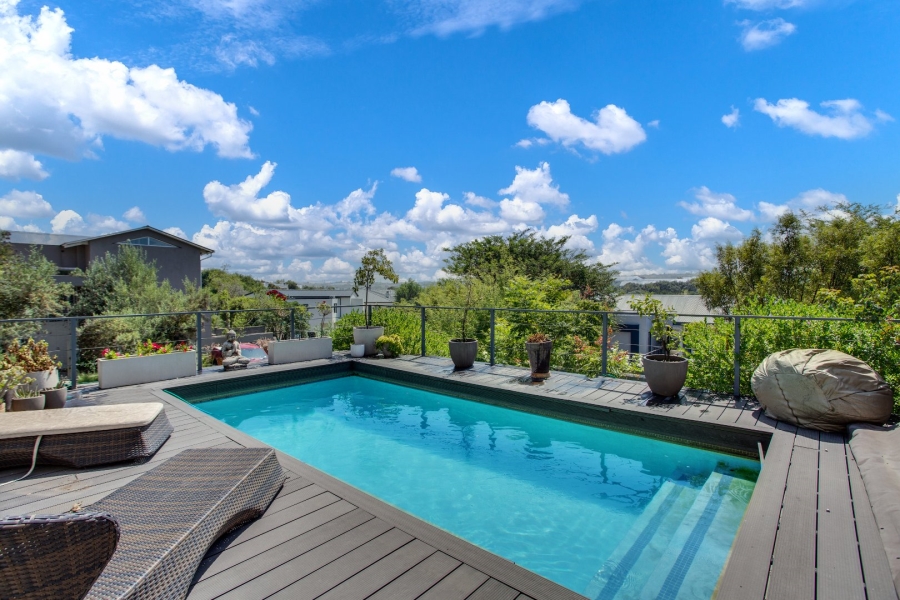 4 Bedroom Property for Sale in Helderfontein Estate Gauteng