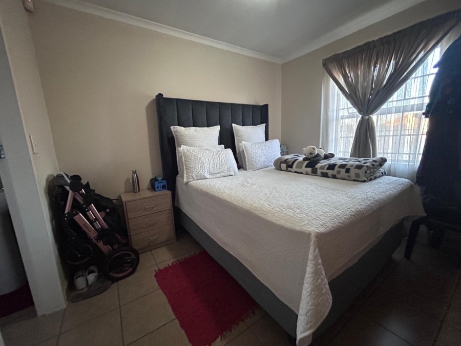3 Bedroom Property for Sale in Olievenhoutbosch Gauteng