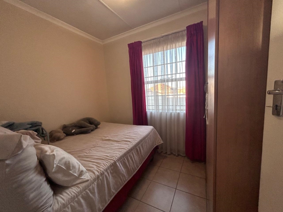 3 Bedroom Property for Sale in Olievenhoutbosch Gauteng