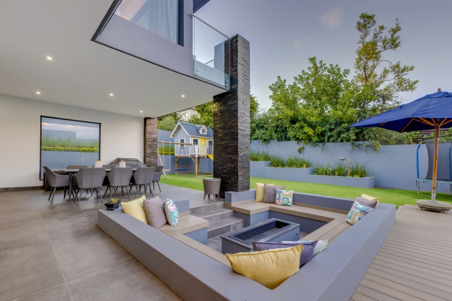 4 Bedroom Property for Sale in Helderfontein Estate Gauteng