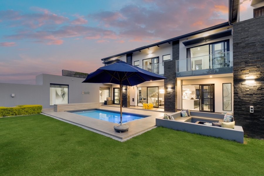 4 Bedroom Property for Sale in Helderfontein Estate Gauteng