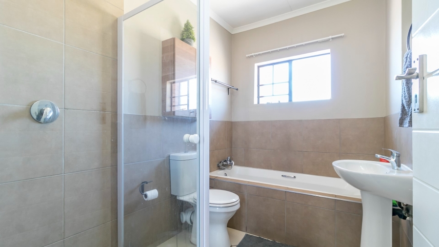 2 Bedroom Property for Sale in Sagewood Gauteng