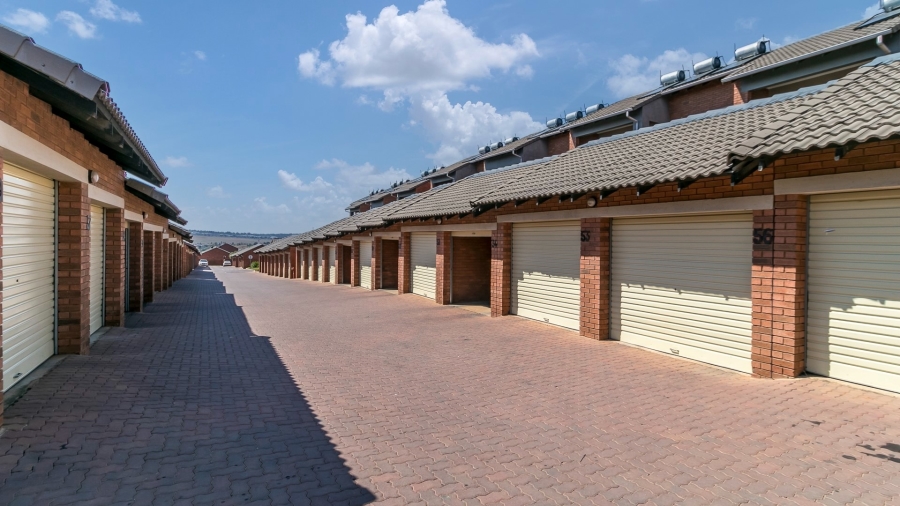 2 Bedroom Property for Sale in Sagewood Gauteng