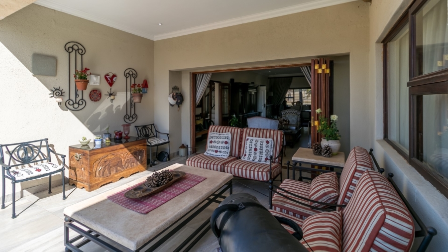 4 Bedroom Property for Sale in Knoppieslaagte Gauteng