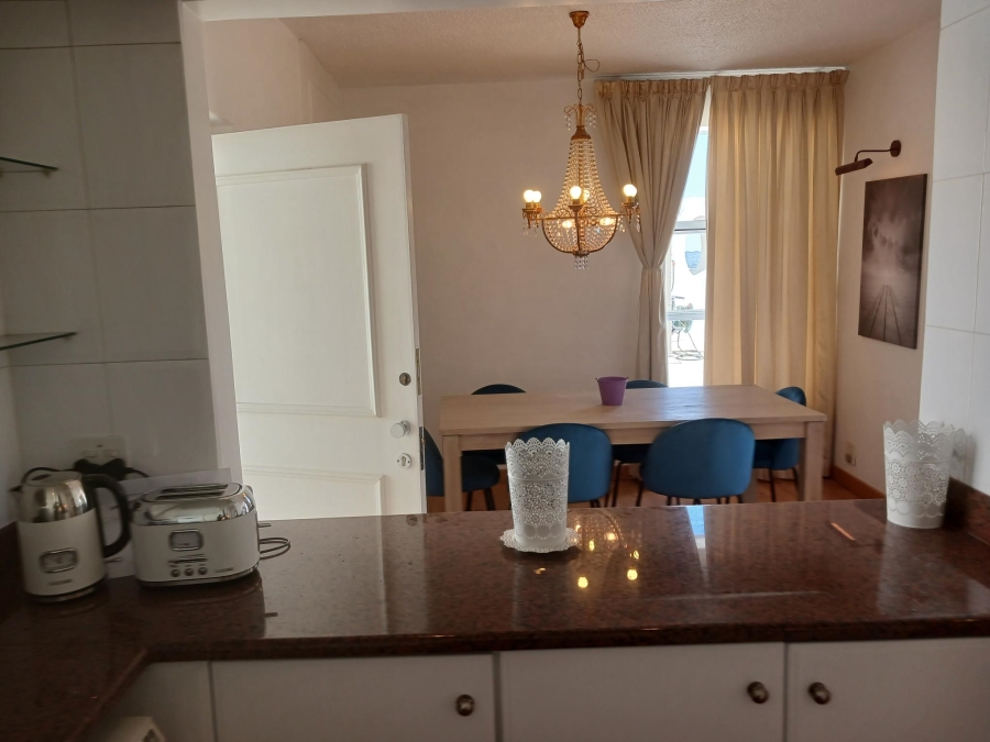 To Let 2 Bedroom Property for Rent in Sandhurst Gauteng