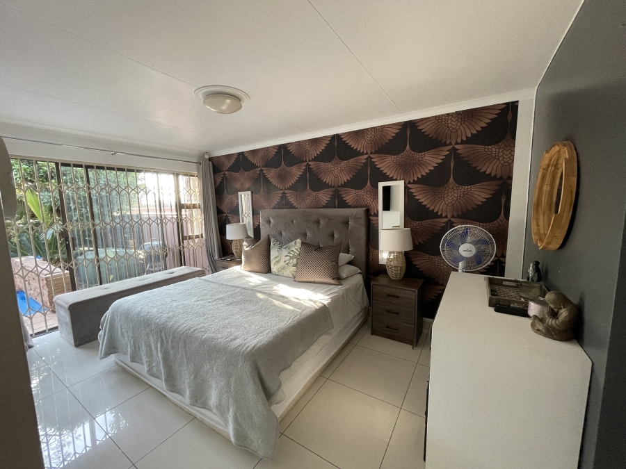 4 Bedroom Property for Sale in Paulshof Gauteng