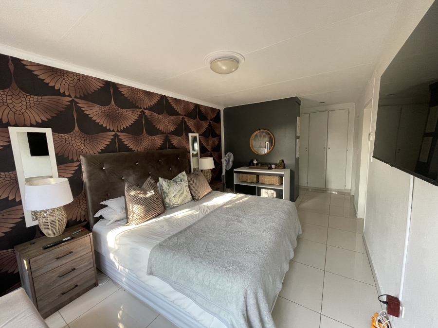 4 Bedroom Property for Sale in Paulshof Gauteng