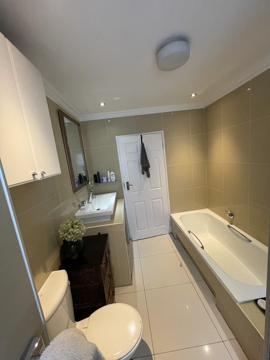 4 Bedroom Property for Sale in Paulshof Gauteng